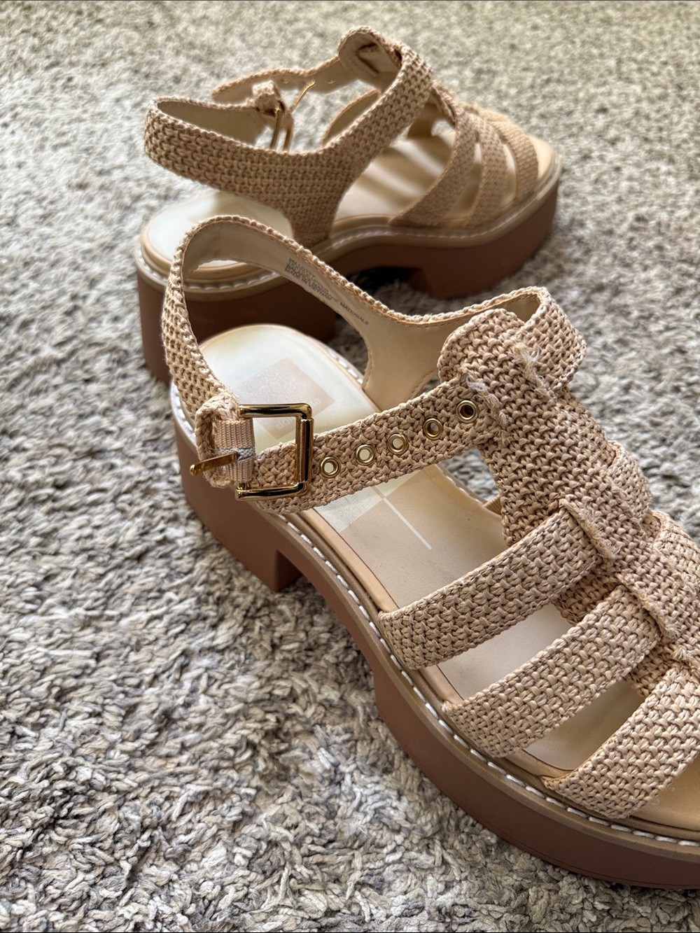Platform Sandals - Picture 4 of 6
